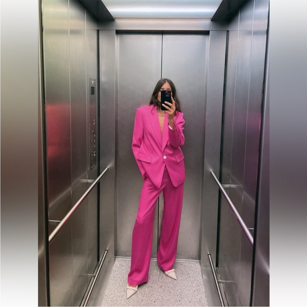 ZARA 2 PIECES MATCHING SET SATIN EFFECT BLAZER & SATIN EFFECT STRAIGHT LEG PANTS - Picture 2 of 16